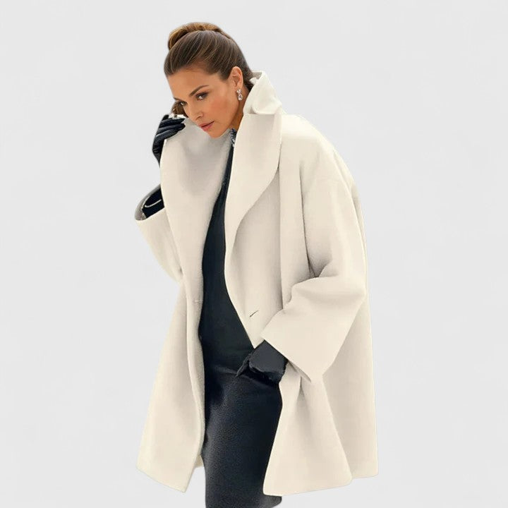 Elorinda Coat | Timeless Warmth Meets Effortless Style 3
