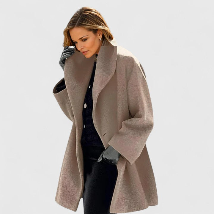 Elorinda Coat | Timeless Warmth Meets Effortless Style 4
