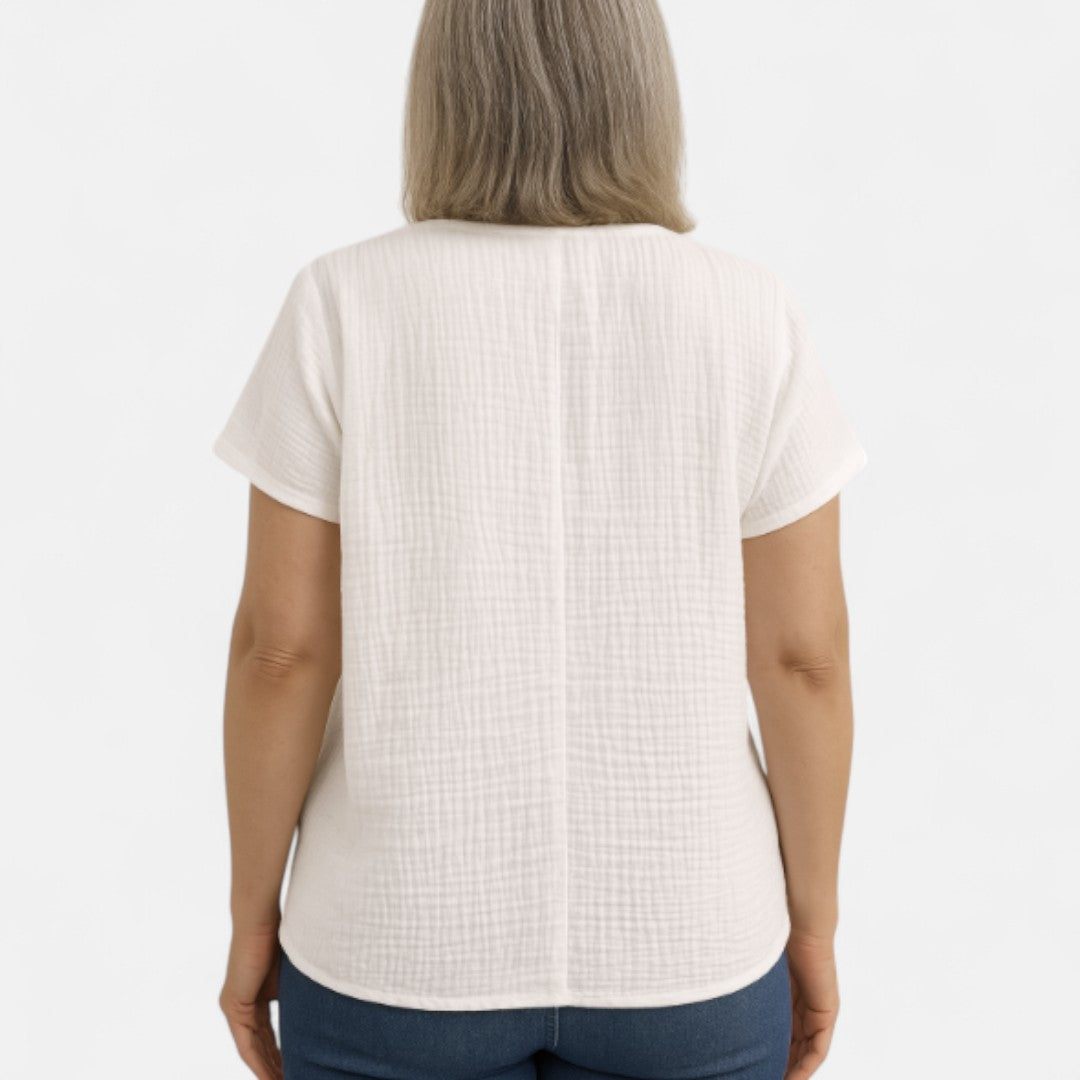 Ingrid™ – Stylish blouse with buttons