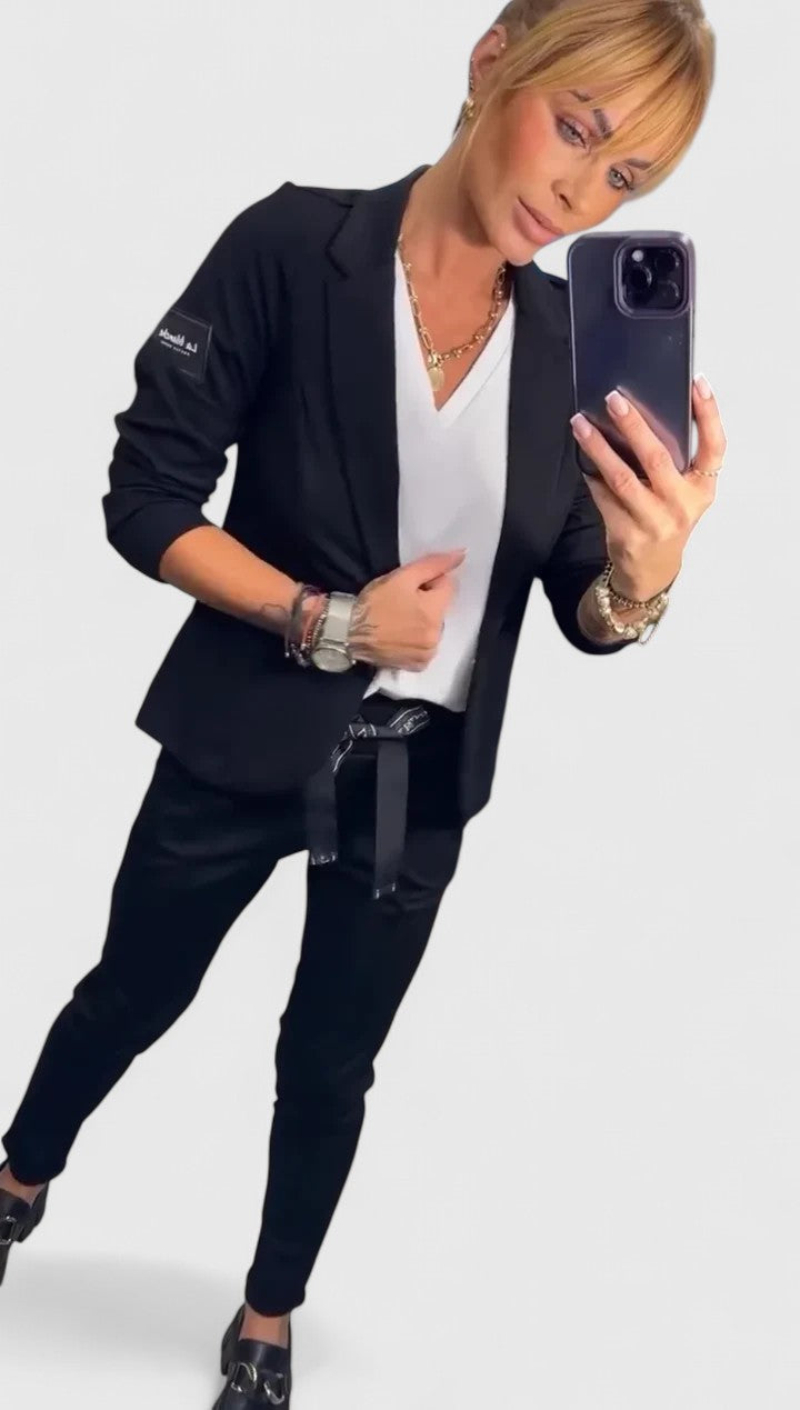 Kina | Elegant Two-Piece Set 1