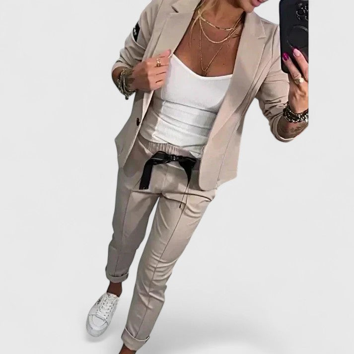 Kina | Elegant Two-Piece Set 3