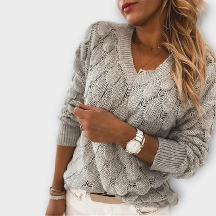 Mia™ | Cozy V-neck Pullover Sweater