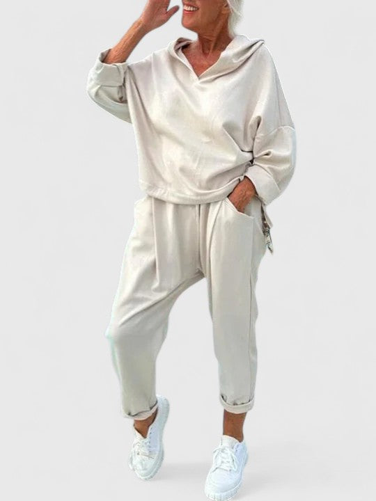 Sally | Comfortable Hooded Sweatshirt Set 0